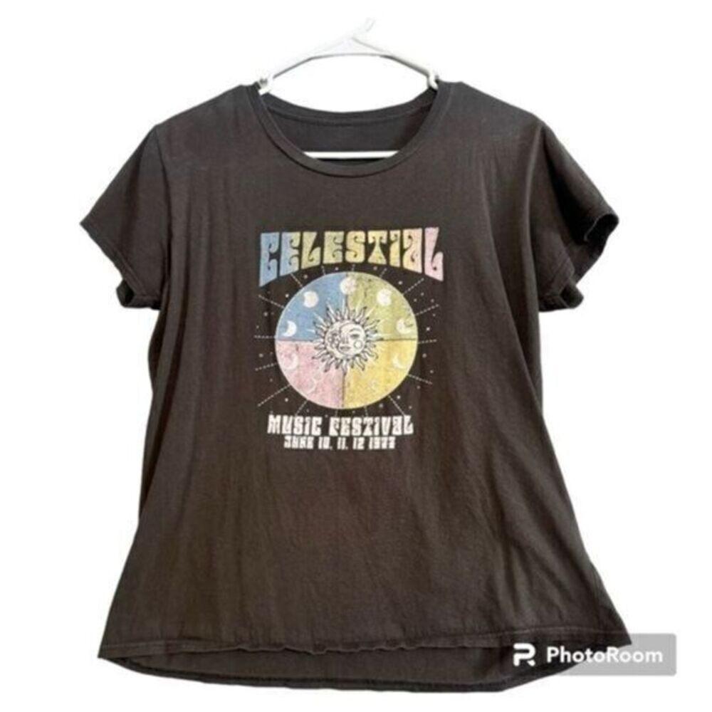 Vintage Inspired Celestial Music Festival 1977 Short Sleeve Graphic Tee